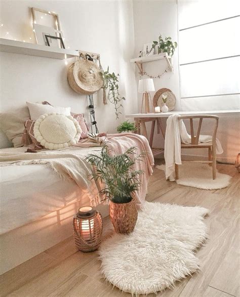 neutral beige bohemian bedroom decor chic cosy room inspiration