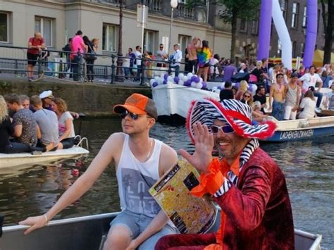 gay pride boat rental celebrate gay pride on the amsterdam canals