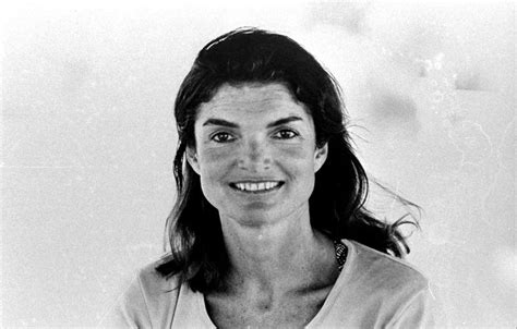 jacqueline kennedy onassis s life is a profile in courage ny daily news