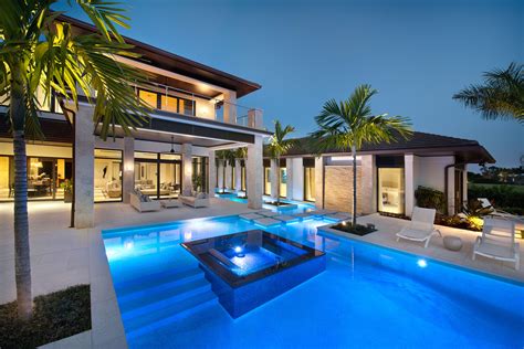 exclusive private residence  florida  harwick homes architecture design