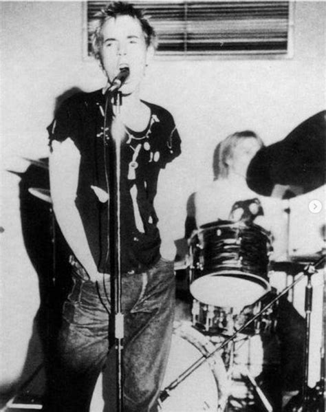 the sex pistols making their debut in london at st martin