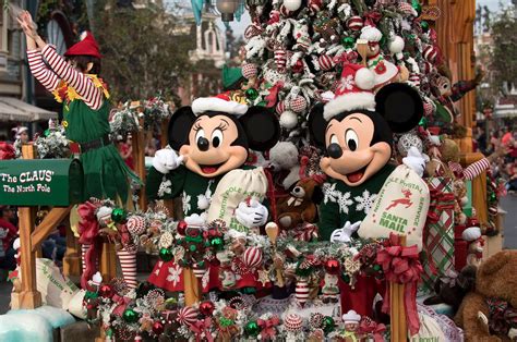 disney parks magical christmas day parade time channel livestream