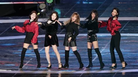 south korean k pop singers to perform in north korea cbc news