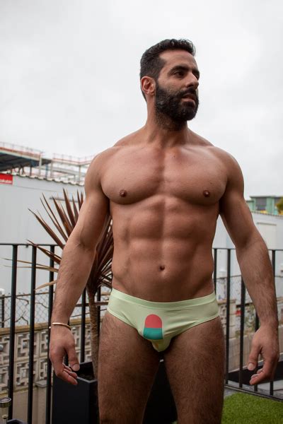 massimo arad is the personal trainer porn star perfecting