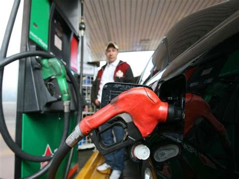 consumidores pagan más impuestos gasolina atracción360