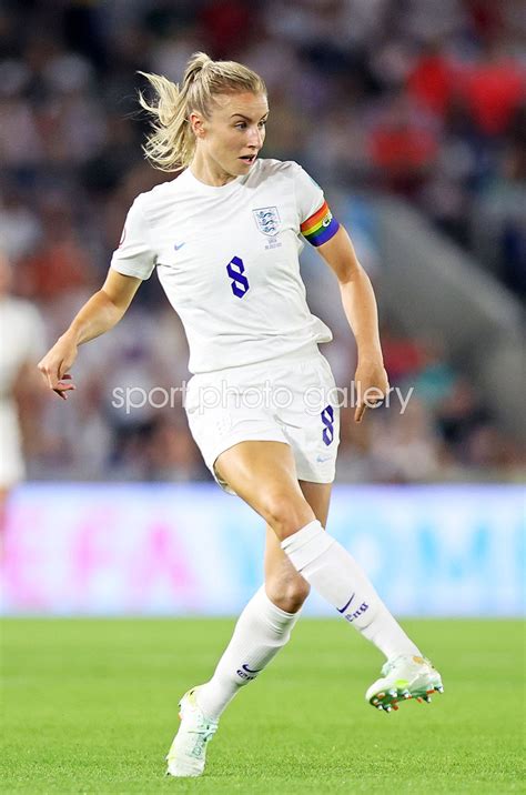 Leah Williamson England V Spain Quarter Final Women S Euro 2022 Images