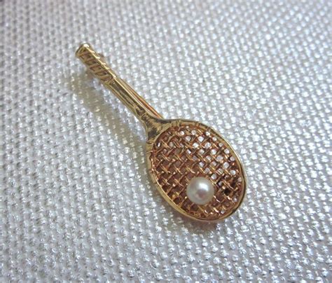 vintage tennis racket racquet pin brooch  gold pearl kt karat gold pearl  gold vintage