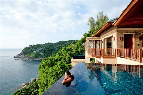 cost  living  phuket enjoying  budget vacation  phuket  guides