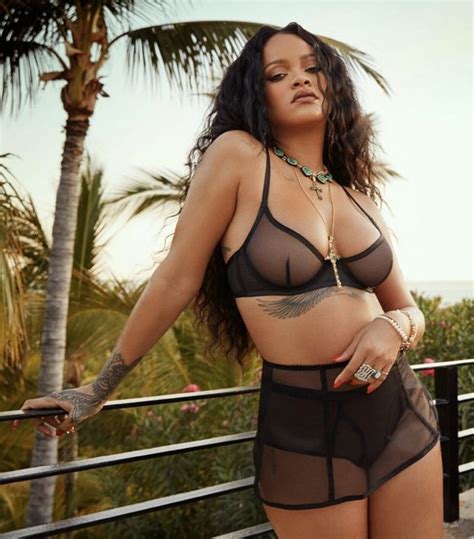 Rihanna Nude And Naked Leaked Photos And Videos Rihanna