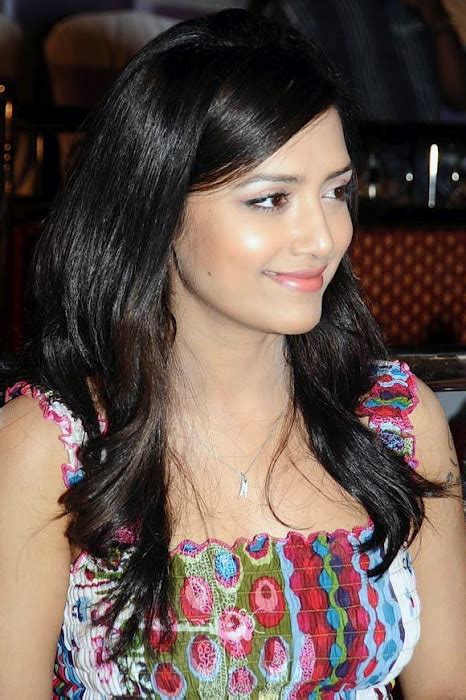 tamil actress mamta mohandas cute photos ~ hot actress picx