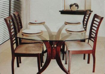 seater glass top dining table   price  pune maharashtra