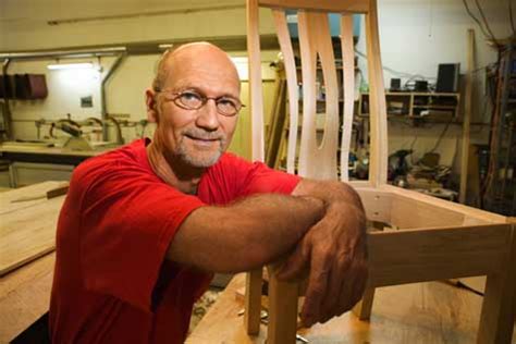 start  custom woodworking business   entrepreneur resources