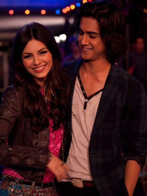 Tori And Beck From Victorious May ~finally~ Get Together In Victoria