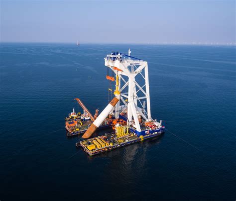 photo van oords heavy lift vessel reaches kriegers