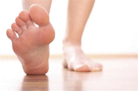 mengatasi gatal  sela jari kaki  sehat