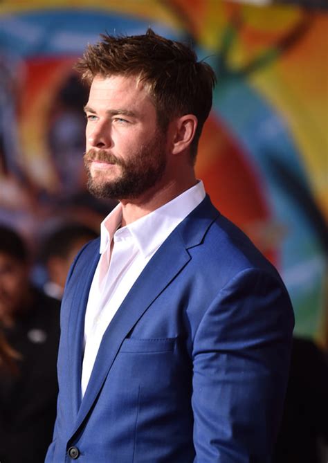 Chris Hemsworth Does The Bare Minimum For The “thor