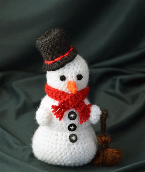 frosty  snowman crochet pattern amigurumi snowman pattern etsy