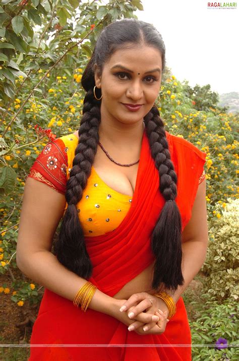 welcome to tollyfanz apoorva telugu character artist in red saree