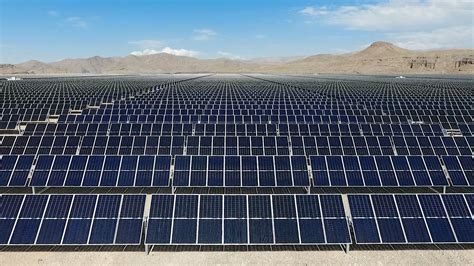 las vegas strip  solar mgm resorts launches mw solar array delivering