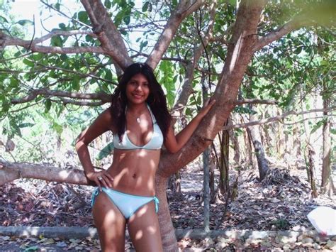 Sri Lanka Hot Sexy Chicks Hot Bikini And Cute Sexy Hot Photos