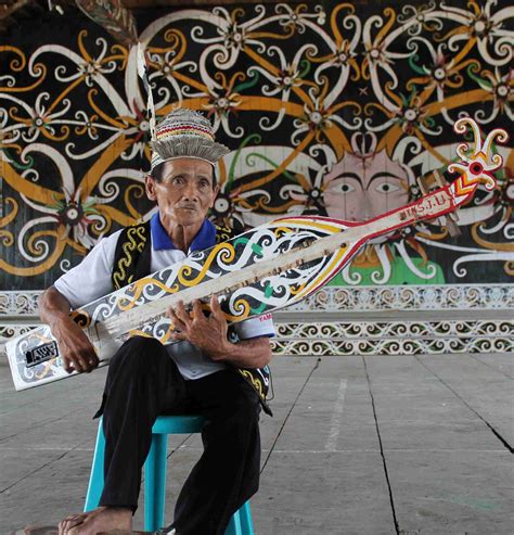 alat musik tradisional unik  indonesia redaksindonesia