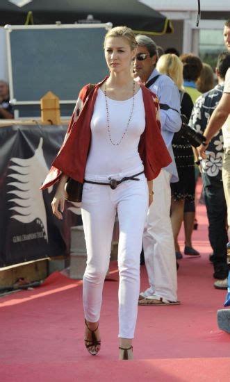 Tagli capelli primavera estate 2022: Beatrice Borromeo: modella, giornalista e oggi icona di stile. Le foto