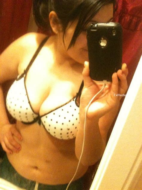 pics submitted after a bad break up of real life girl next door fucking at home web porn blog