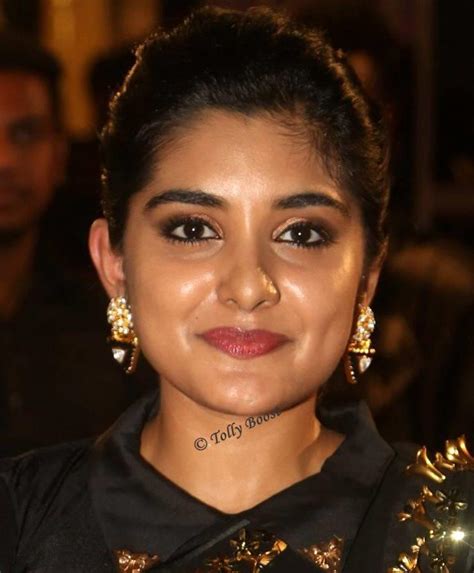 indian actress niveda thomas oily face closeup pics