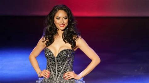 Calgary Woman Crowned Miss Universe Canada Cbc News