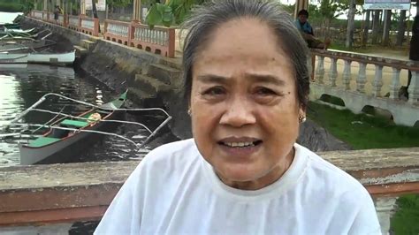 Old Filipino Lady Wearing Pac Tshirt Youtube