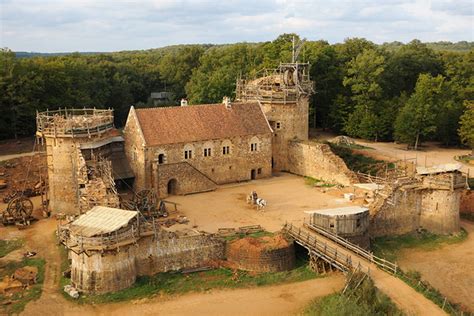 french  spent  years building   medieval castle    great