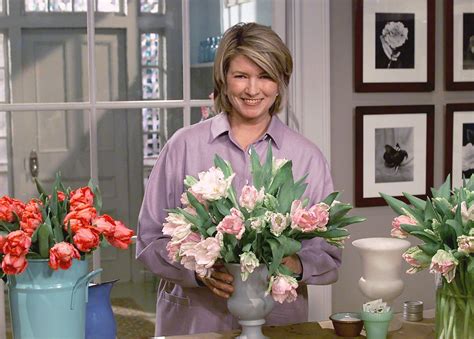 Martha Stewart 79 Shocks Fans With Another Thirst Trap Selfie As