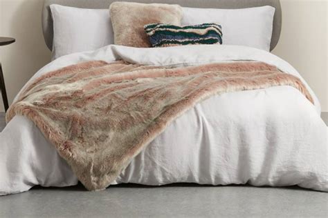 luxury throws  beds uk mariiana blog