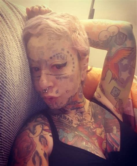 mulher mais tatuada da europa decide retirá las veja o resultado