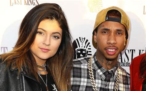 kylie jenner not dating tyga kris jenner swears the hollywood gossip