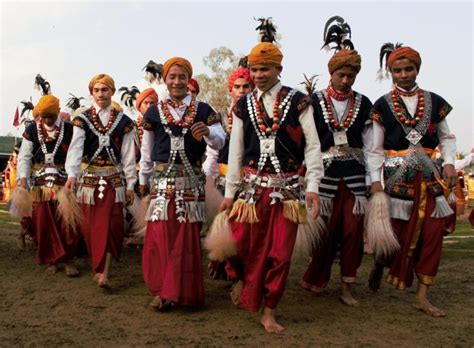 traditional dresses of meghalaya tribal attire at its best