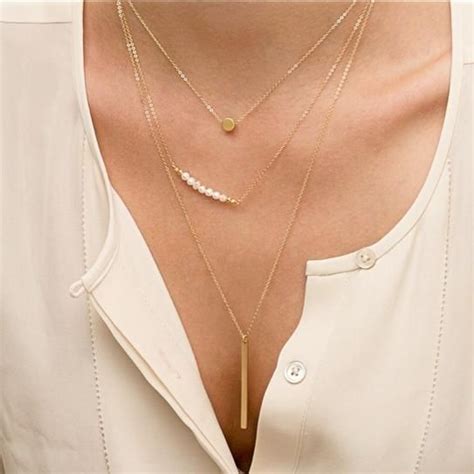 wear layered necklaces closetful  clothes