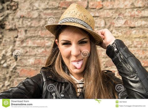 jeune fille prenant un selfie photo stock image du amusement personne 46276842