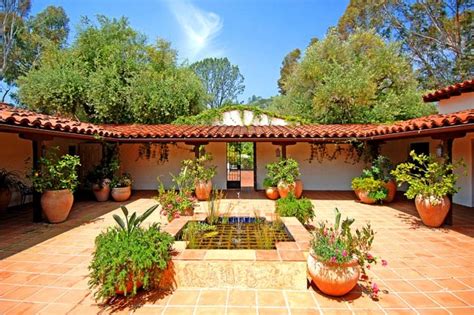 spanish colonial courtyard house plans