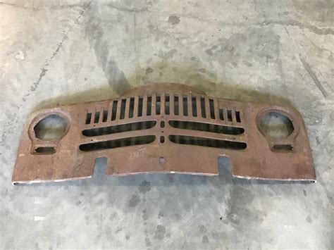 ih international truck  model nos grille assembly     ih scout