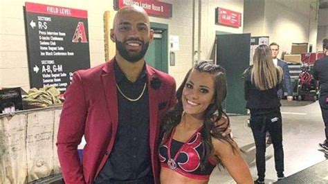 15 real life wwe couples that never made it down the