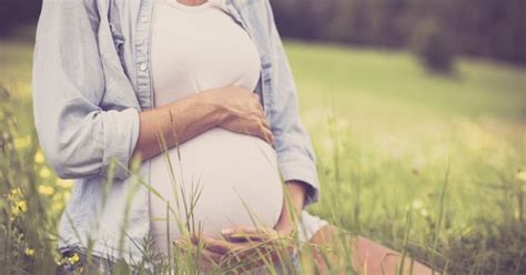 what you should know about pregnancy post 35 an ob gyn explains