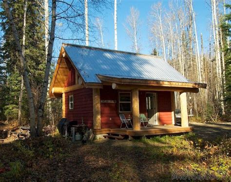 post  beam cabin proves     lot    imagination cottage life