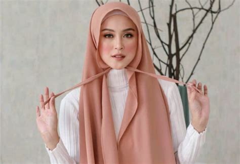 tutorial mudah  memakai hijab pashmina tali fappin