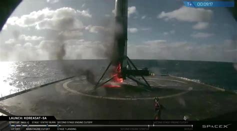 spacex lands  stage      love  drone ship  space showcase