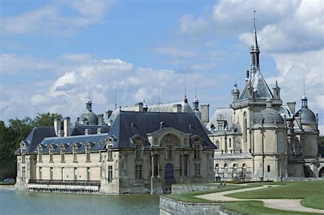 chantilly france tourist guide  visitor information