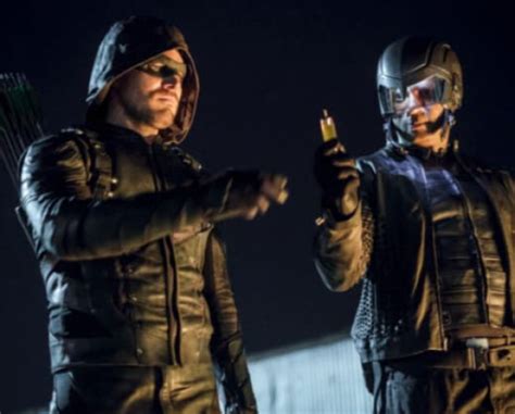 Arrow Season 6 Episode 2 Recap Who Replaced Oliver As Green Arrow