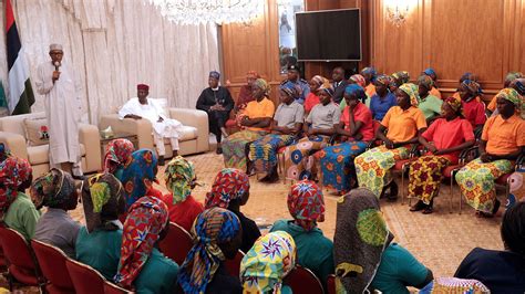 nigerian president buhari heads for london after meeting chibok girls