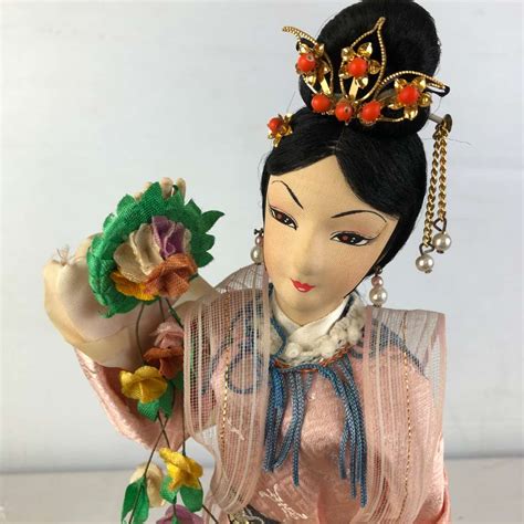 Lot 153 2 Vintage Chinese Dolls Seller Managed Online Auctions