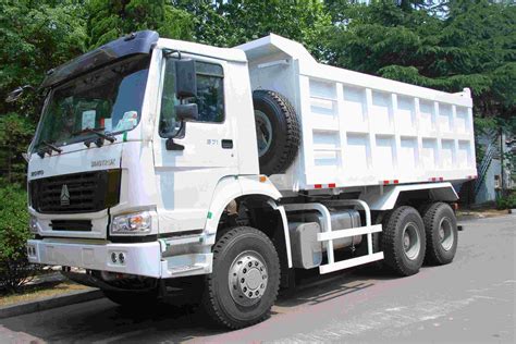 china howo dump truck  stc  pictures   chinacom